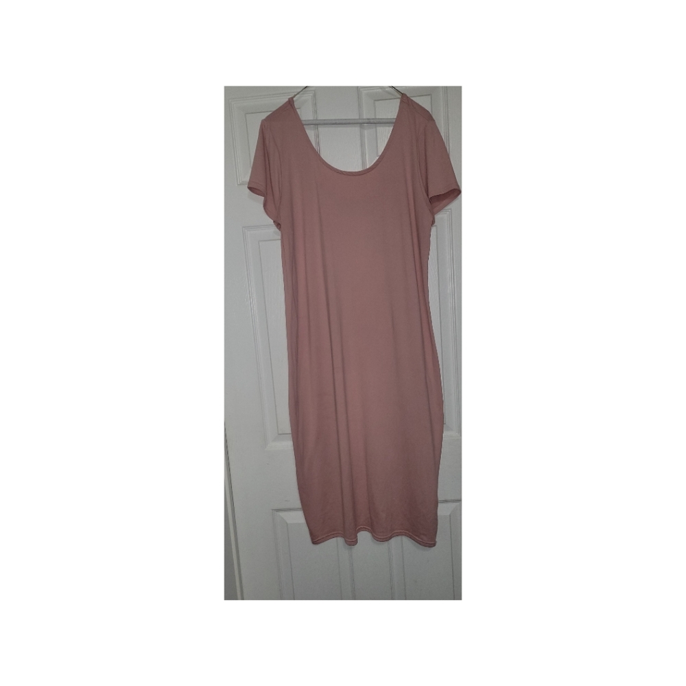 NWOT 2X Rouge Bodycon Dress